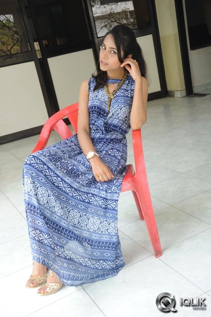 Khenisha-Chandran-at-Jagannatakam-Movie-Audio-Launch